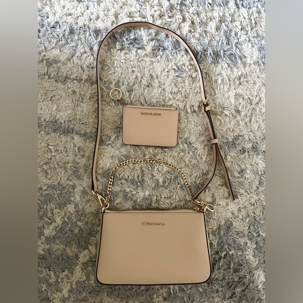 Michael Kors Jet Set Medium Saffiano Leather crossbody bag w/ Coin Purse